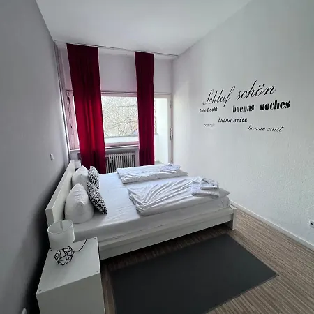& Boardinghouse Friedrichshain-kreuzberg Daire *